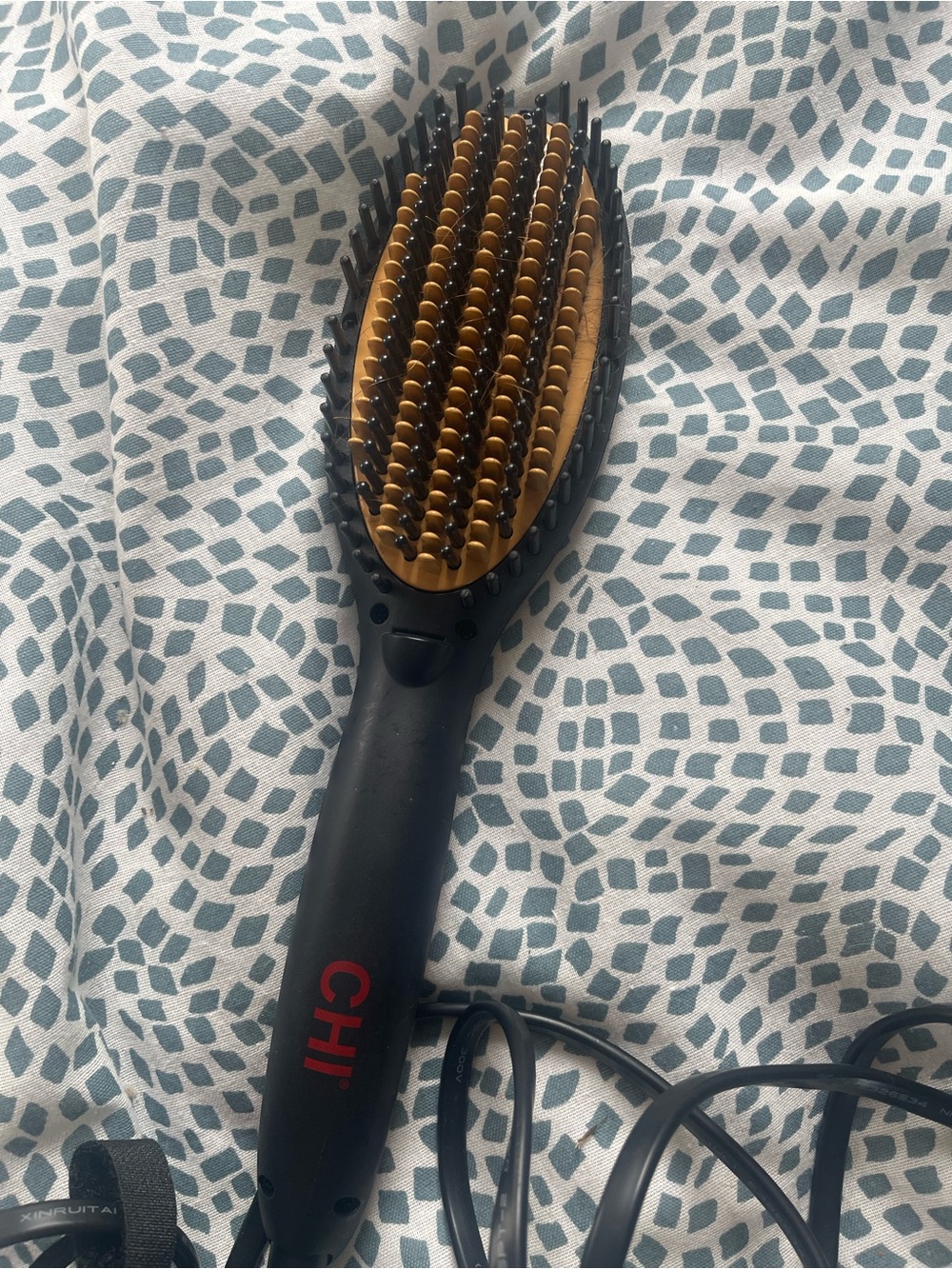 CHI Black and Gold Heated Straightening Hair Brush